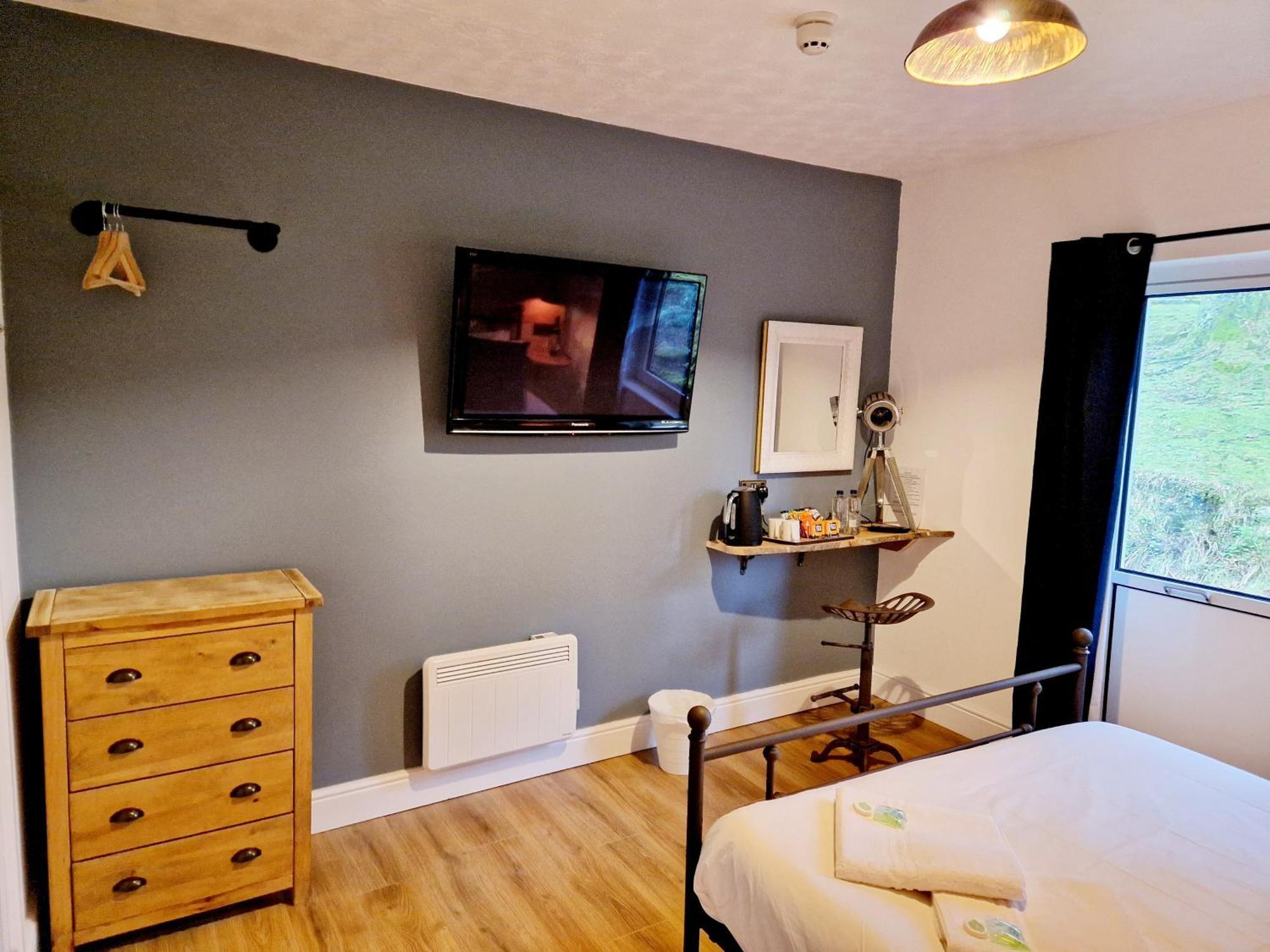 Wheal Tor Hotel & Glamping Liskeard Esterno foto