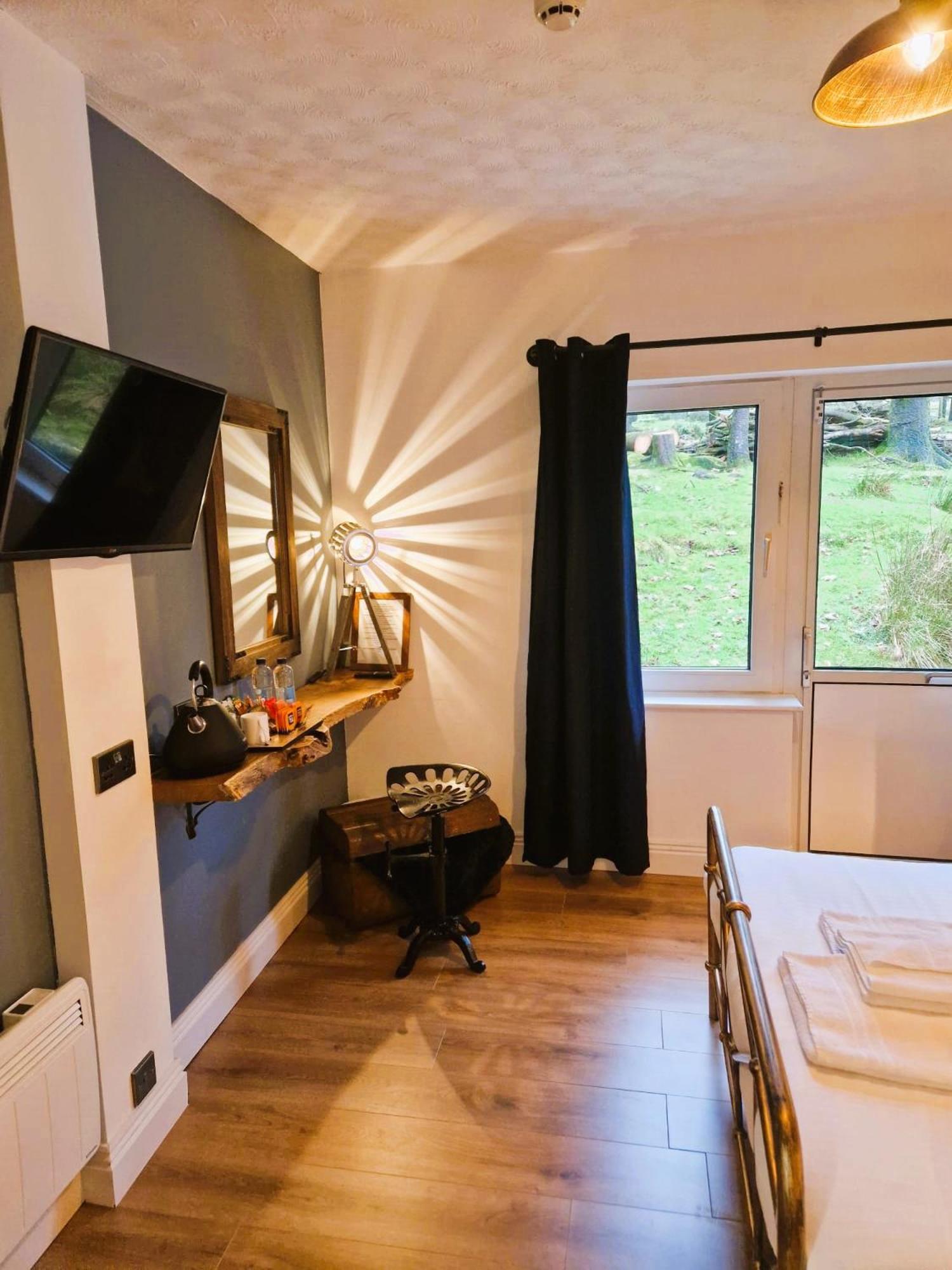Wheal Tor Hotel & Glamping Liskeard Esterno foto